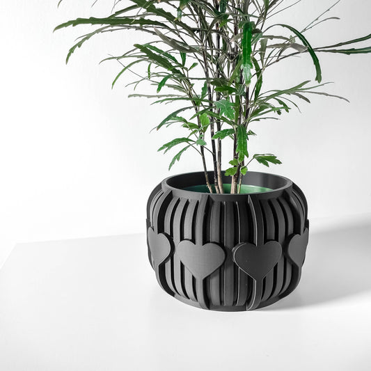 Kalp Desenli Modern Saksı